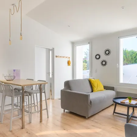 - Les Figuiers * Barbâtre